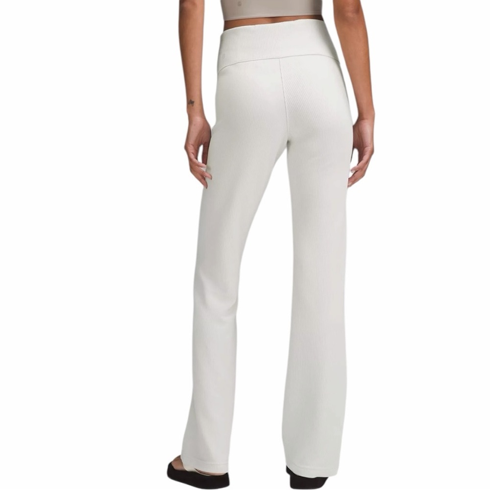 NWT Lululemon Ribbed Softstreme Flared Pant *Tall Size 4 Bone 35.5" Inseam - Picture 9 of 9